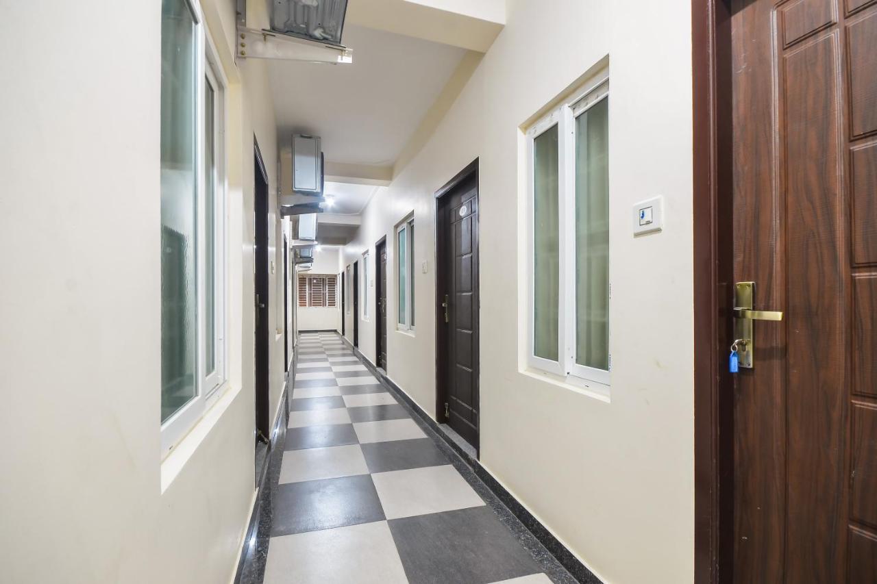 Oyo 70250 Royal Residency Hotel Namakkal Ngoại thất bức ảnh