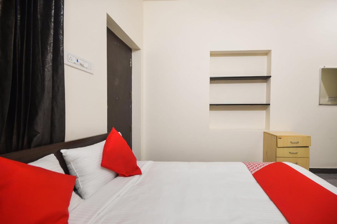 Oyo 70250 Royal Residency Hotel Namakkal Ngoại thất bức ảnh