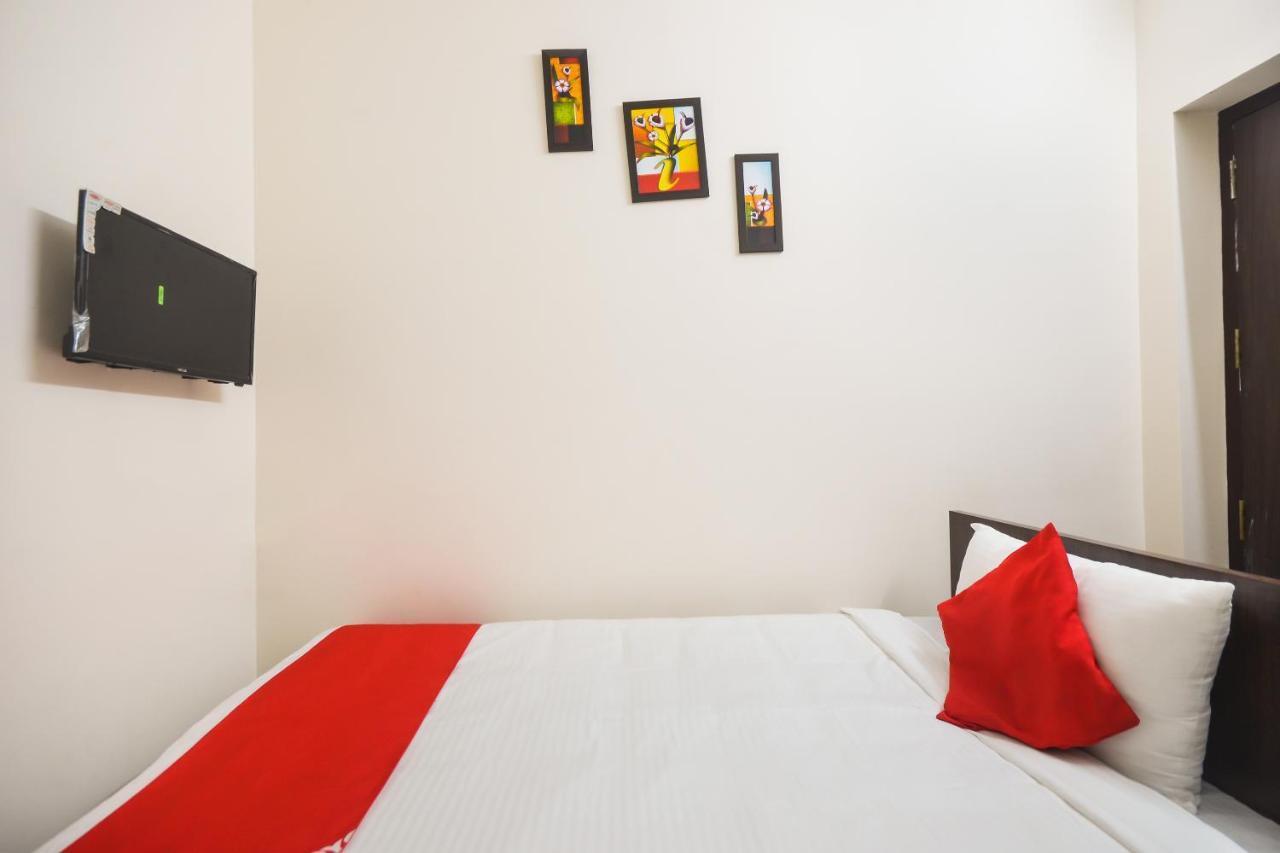Oyo 70250 Royal Residency Hotel Namakkal Ngoại thất bức ảnh
